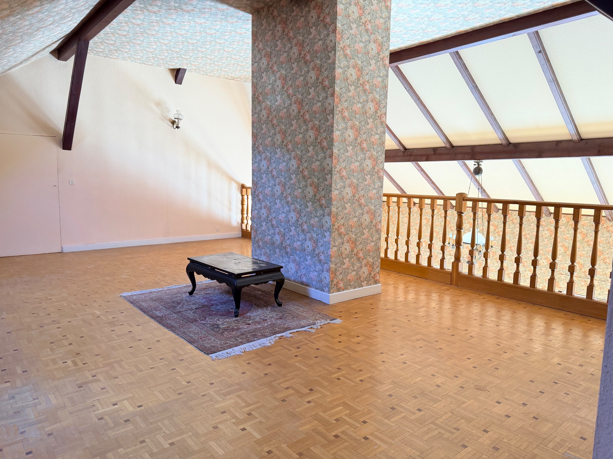Maison de 424 m² avec vue sur les Alpes — Photo 8