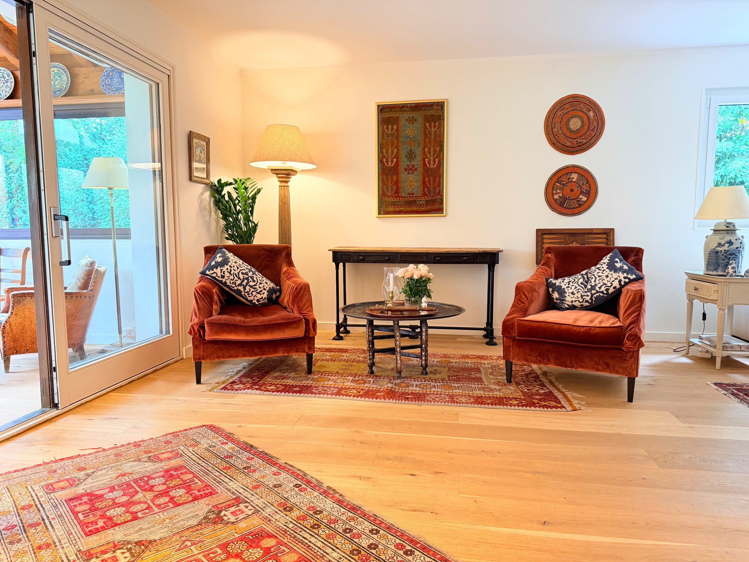 Maison familiale avec jardin et véranda — Photo 10