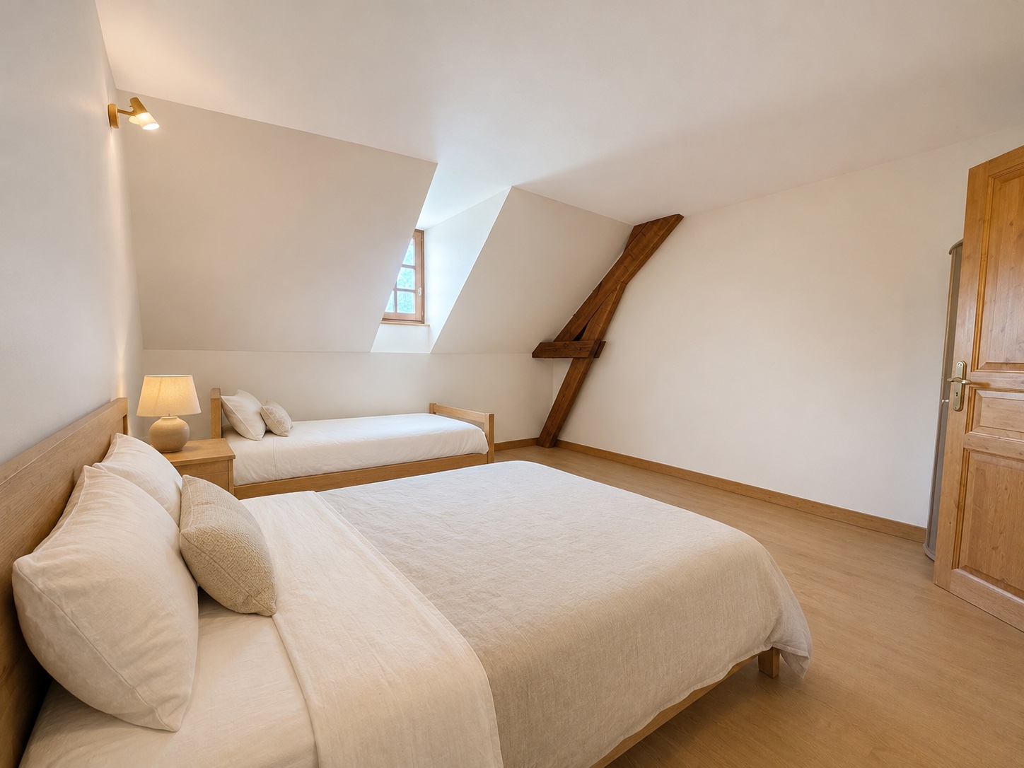 Maison de campagne à Briant avec terrasses et grand garage — Photo 22